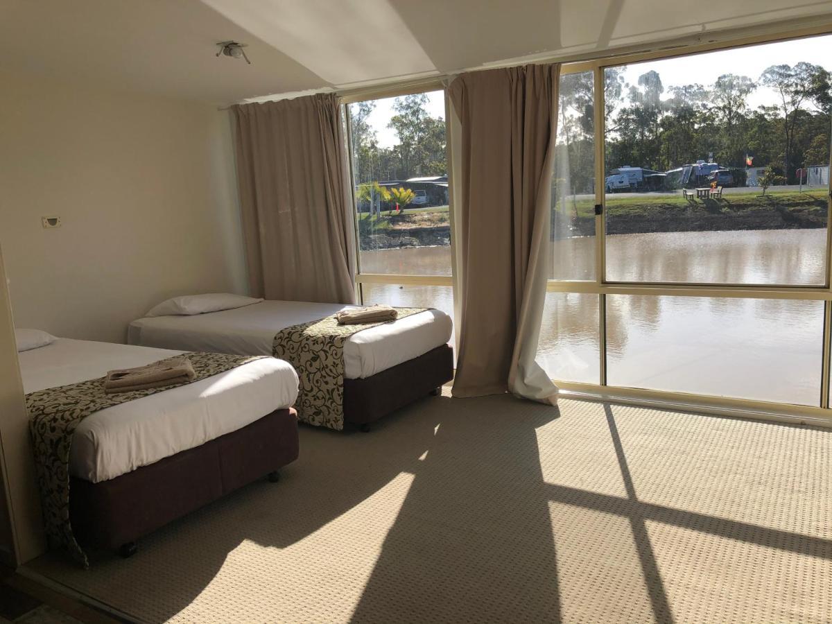 Australian Motor Home Tourist Park Twelve Mile Creek Karuah 외부 사진